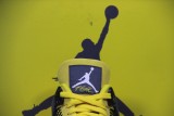 Jordan 4 Retro Lightning (2021) CT8527-700