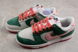 Nike Dunk Low SE All Petals United Fir Green (Women's) FN8923-061