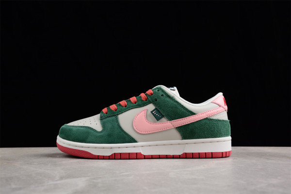 Nike Dunk Low SE All Petals United Fir Green (Women's) FN8923-061