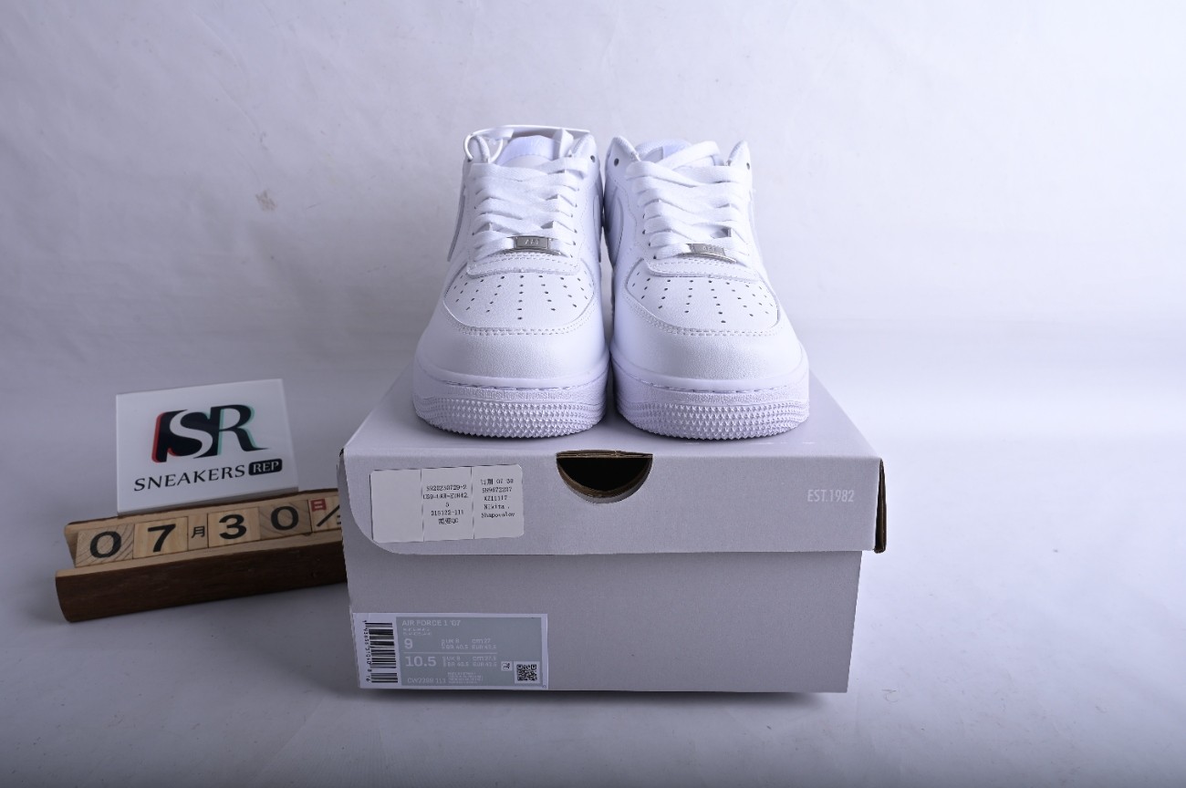 Nike Air Force 1 Low 