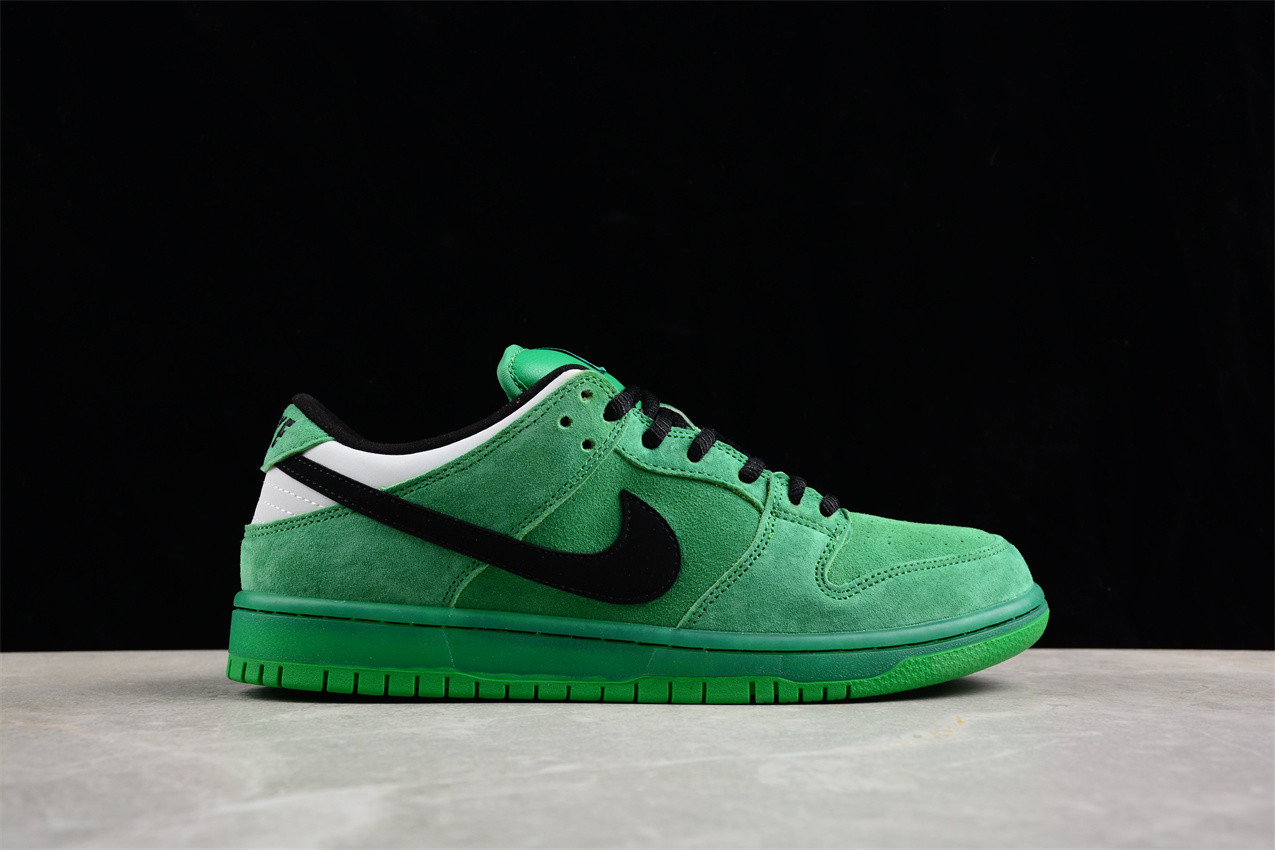 Powerpuff Girls x Dunk Low Pro SB QS 