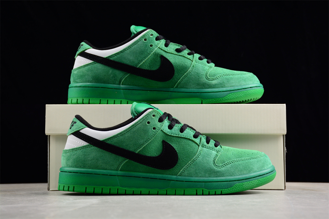 Powerpuff Girls x Dunk Low Pro SB QS 