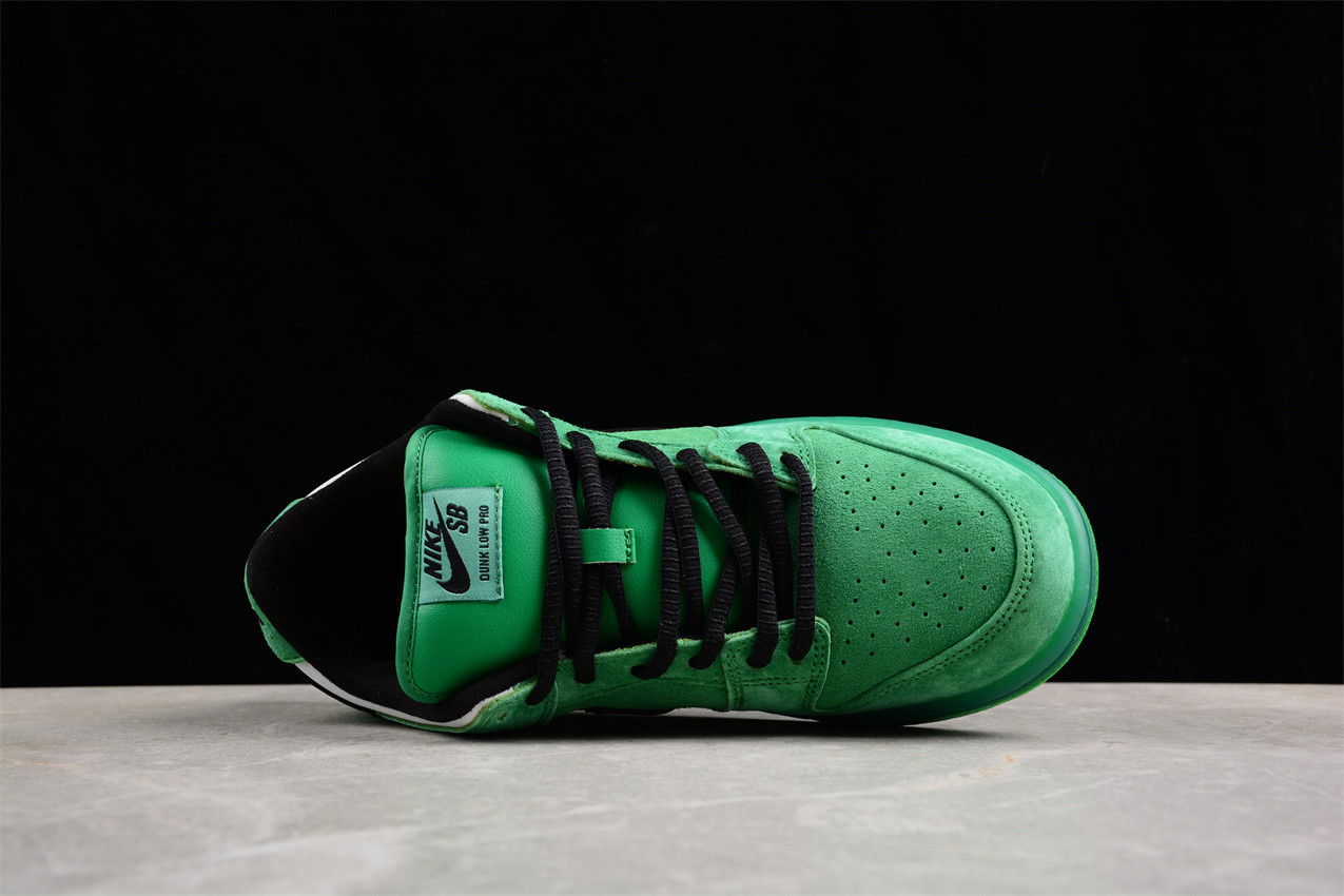 Powerpuff Girls x Dunk Low Pro SB QS 
