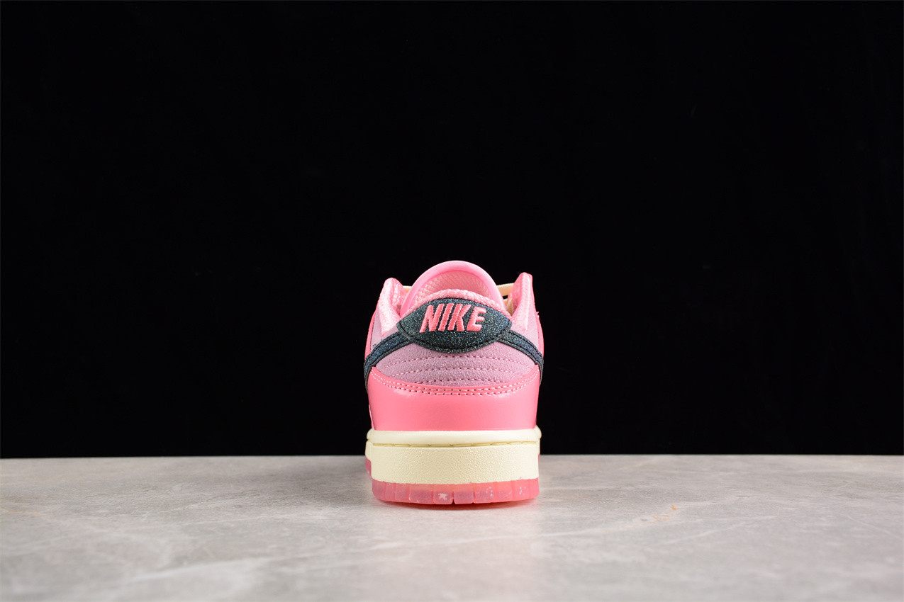 Nike Dunk Low LX Barbie (W) FN8924-621