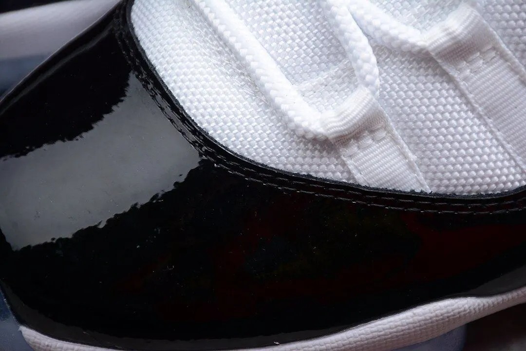 Jordan 11 Retro Low Concord  528895-153