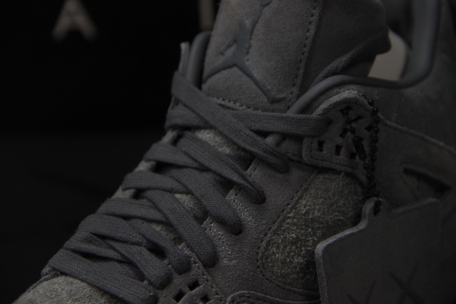 Jordan 4 Retro Kaws 930155-003