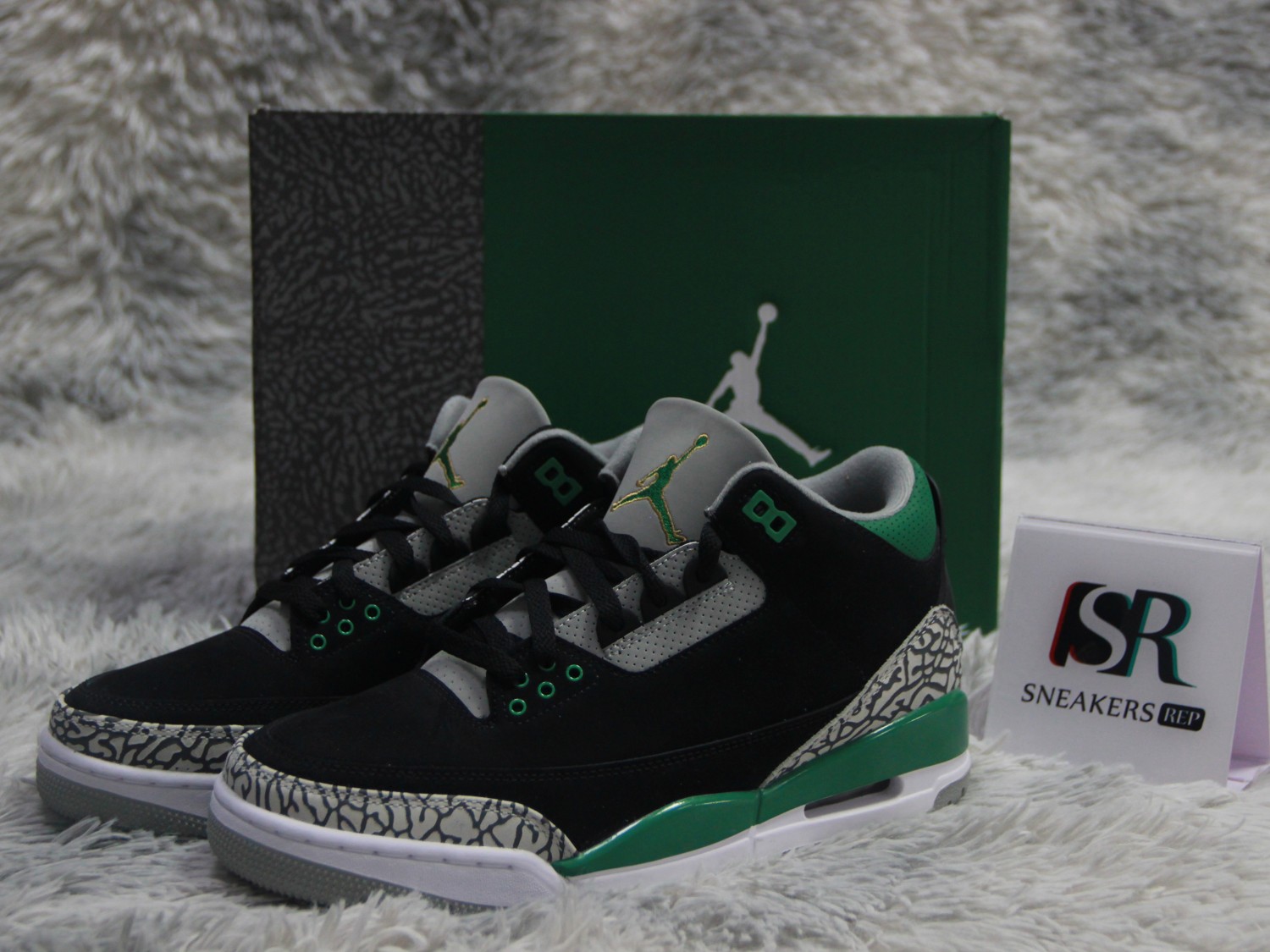 Jordan 3 Retro Pine Green CT8532-030