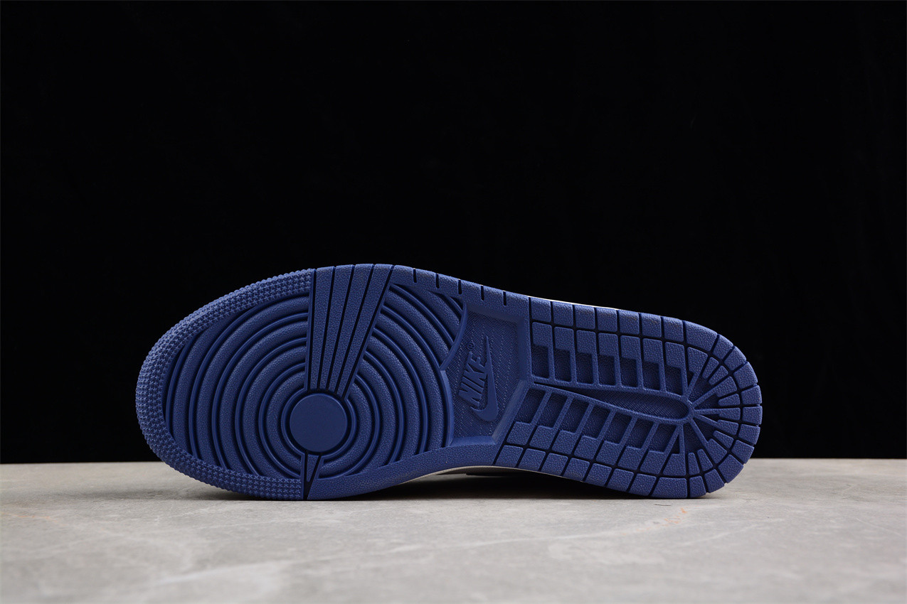 Jordan 1 Retro High Blue Moon 555088-115