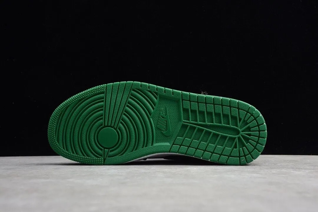 Jordan 1 Low Pine Green 553558-301