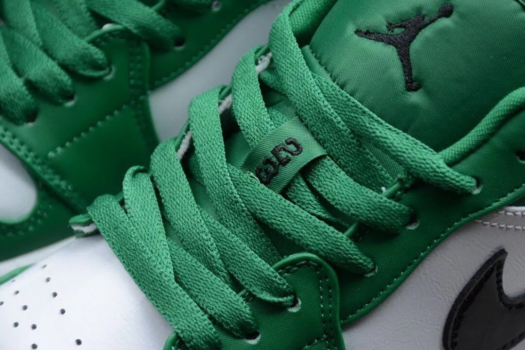 Jordan 1 Low Pine Green 553558-301