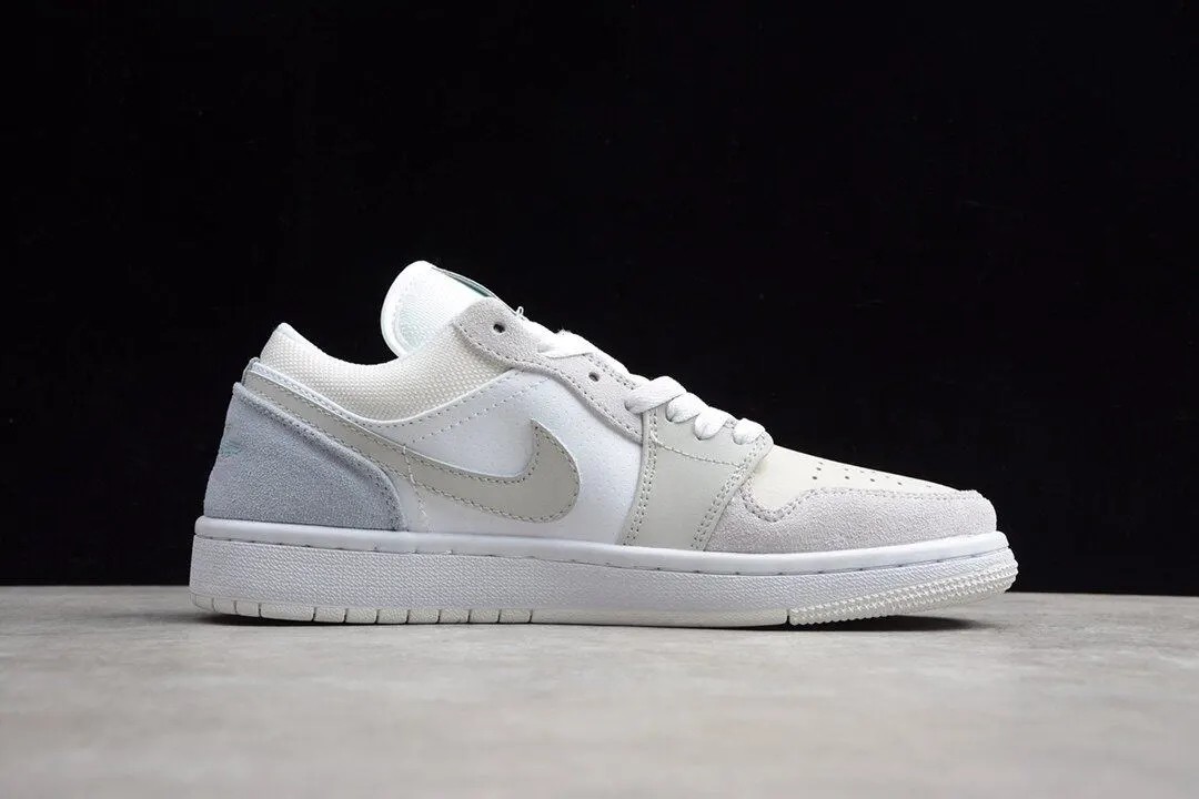 Jordan 1 Low Paris CV3043-100