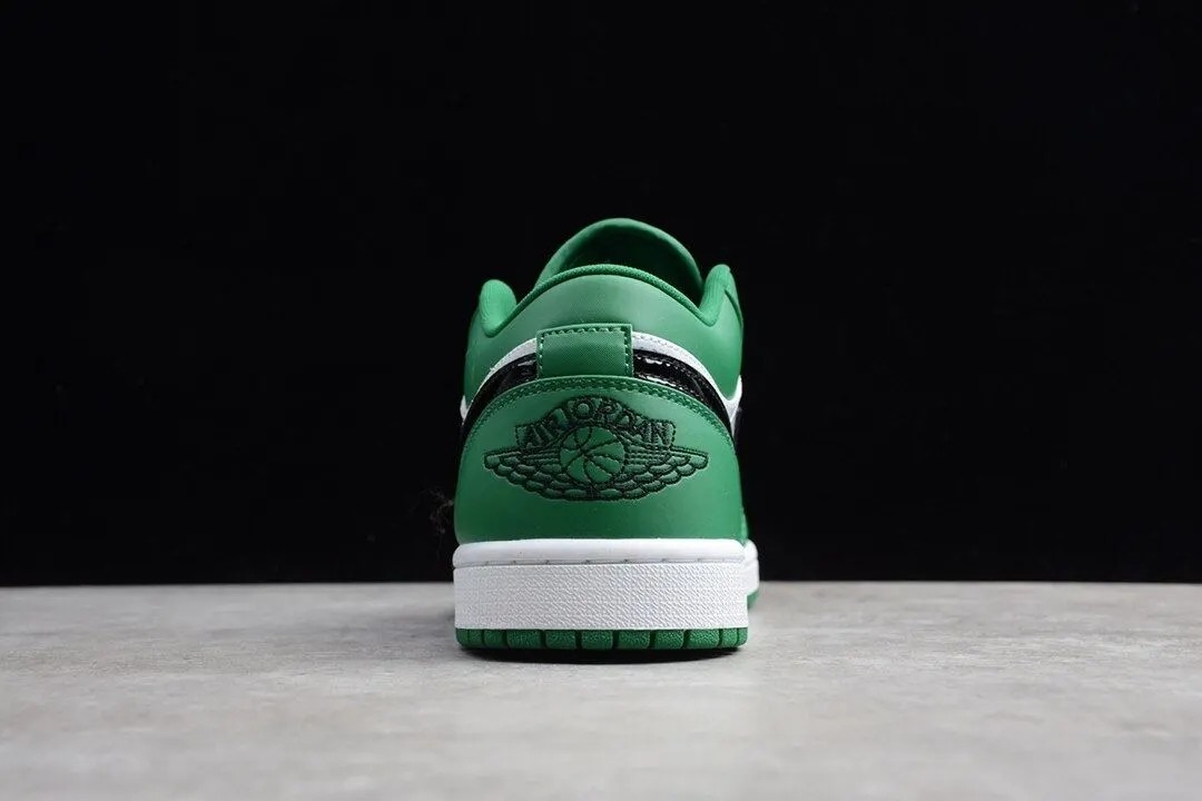 Jordan 1 Low Pine Green 553558-301