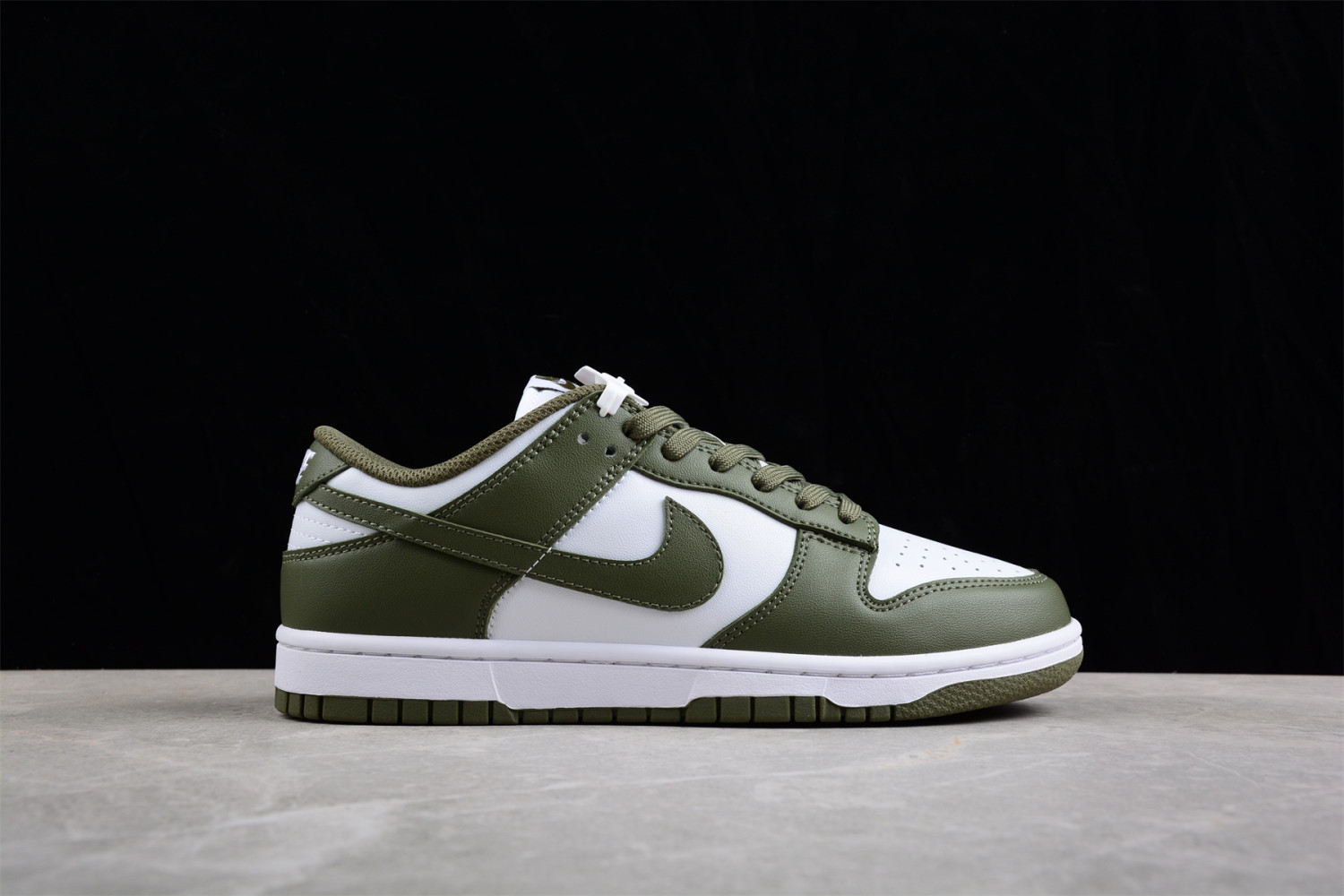 Nike Dunk Low Medium Olive (Women