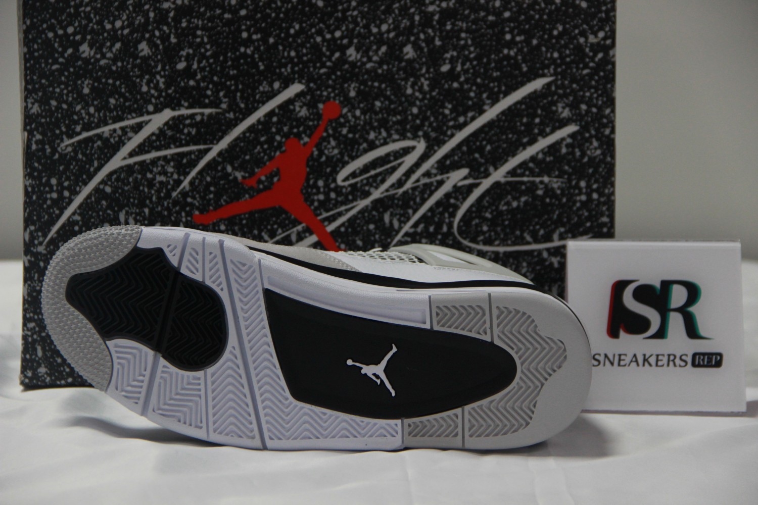 Jordan 4 Retro Military Black DH6927-111