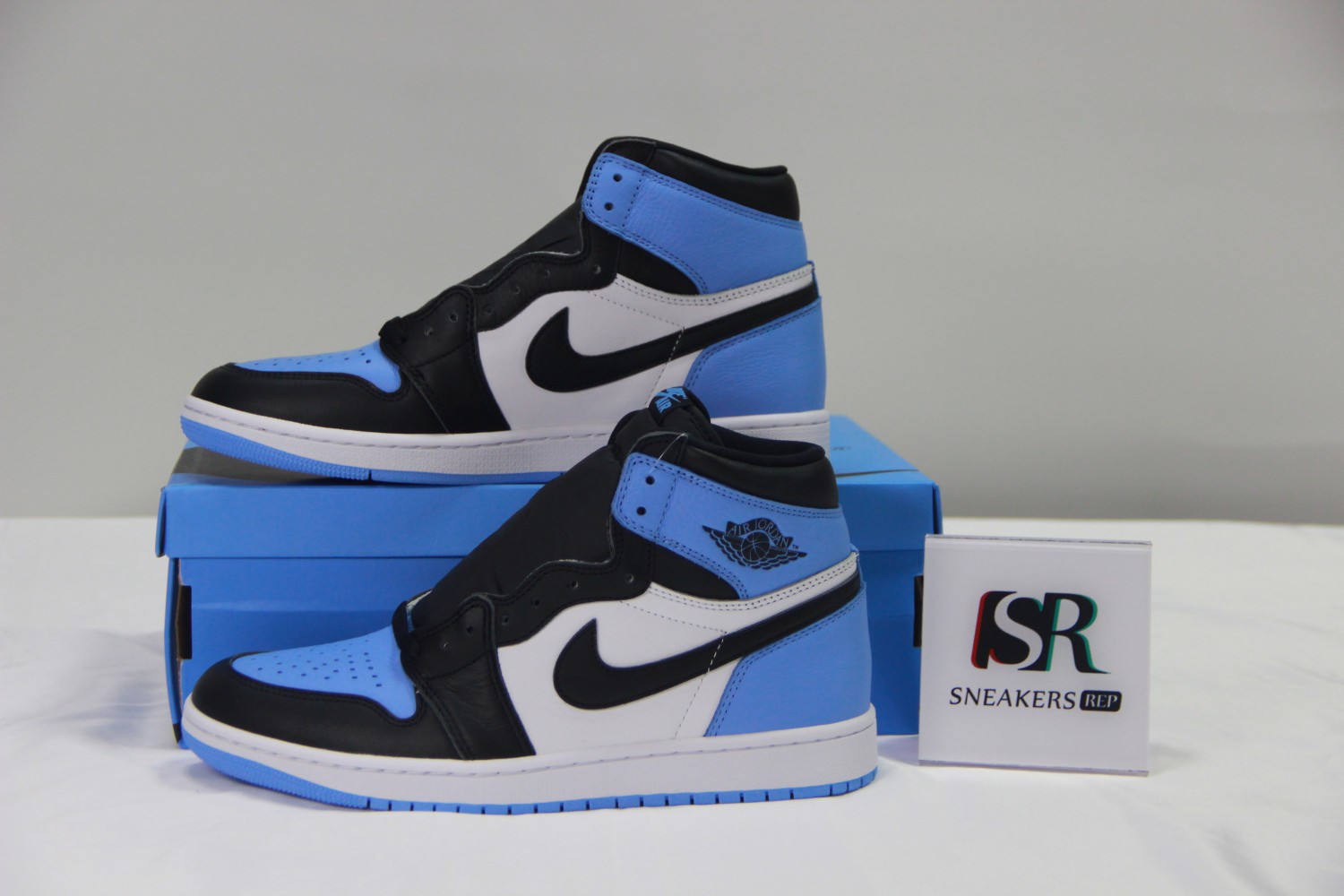 Jordan 1 High OG UNC Toe DZ5485-400
