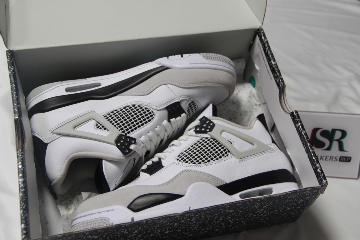 Jordan 4 Retro Military Black DH6927-111