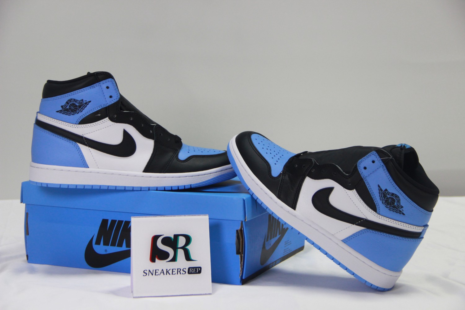 Jordan 1 High OG UNC Toe DZ5485-400