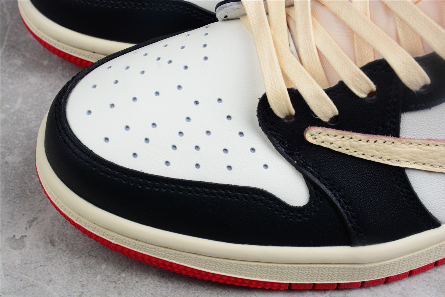 Jordan 1 Low  Travis Scott dm7866-166