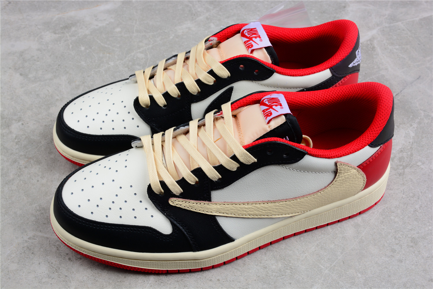 Jordan 1 Low  Travis Scott dm7866-166
