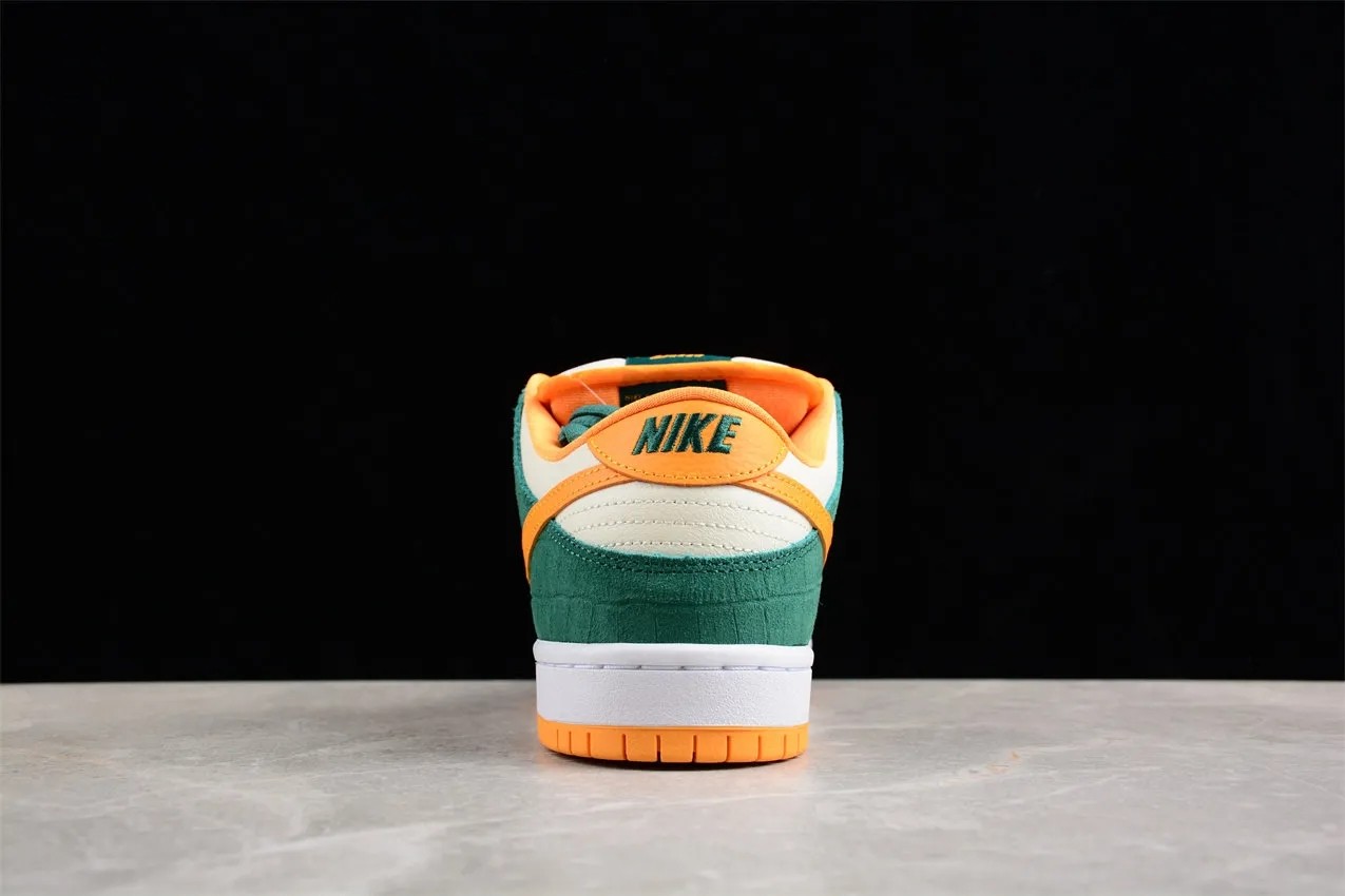Nike SB Dunk Low Legion Pine Kumquat 304292-383