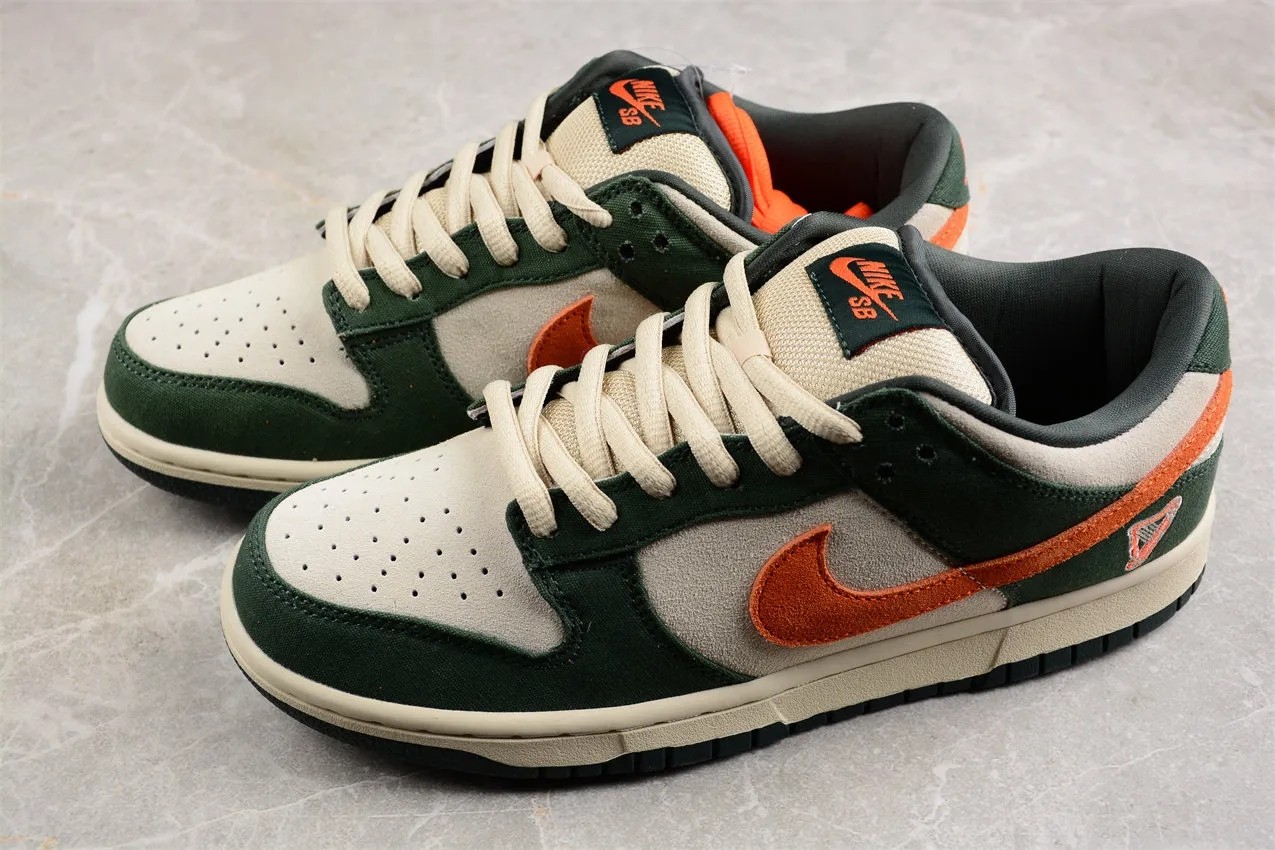 Nike SB Dunk Low Eire 304292-185