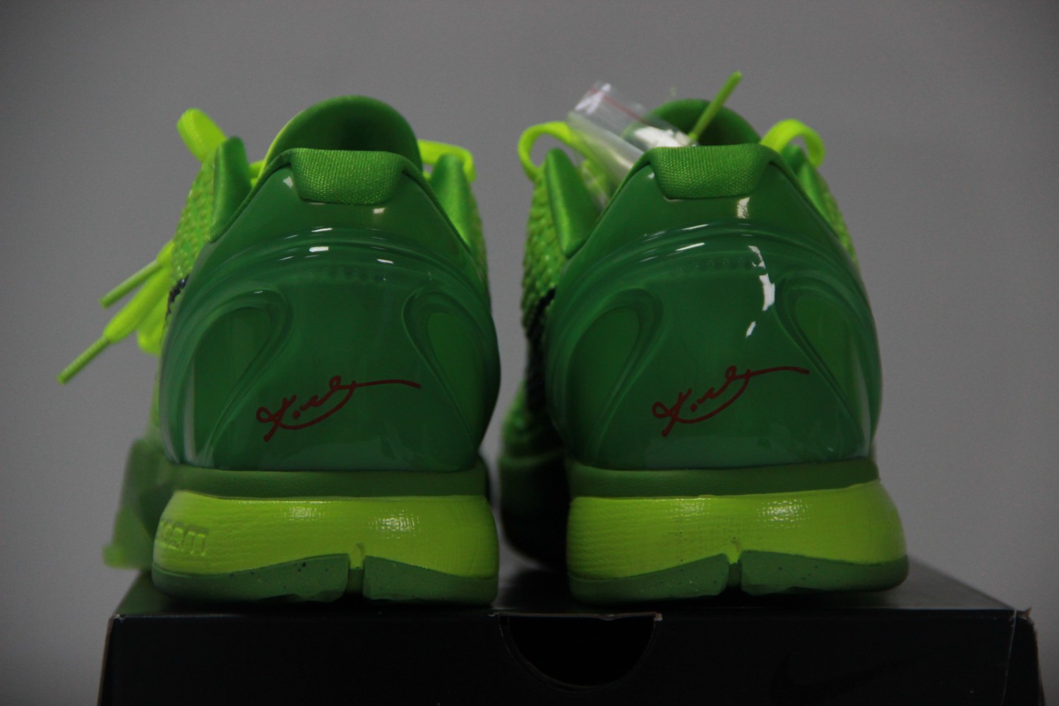 Nike Kobe 6 Protro Grinch (2020) CW2190-300