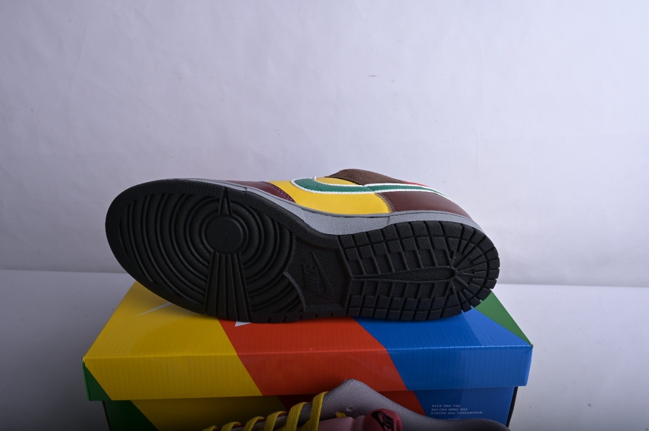 NK Dunk Low DH0952-100