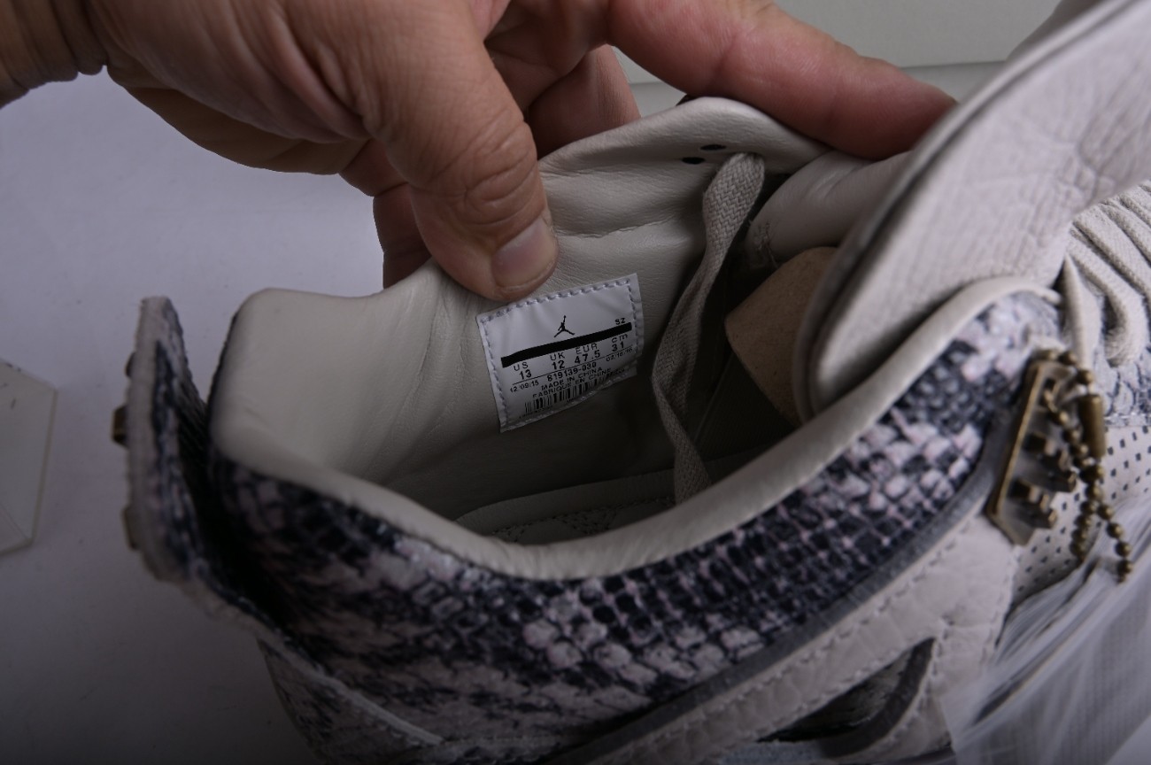 Jordan 4 Retro Snakeskin 819139-030