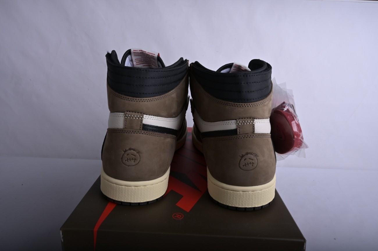 Jordan 1 Retro High OG SP Travis Scott CD4487-100