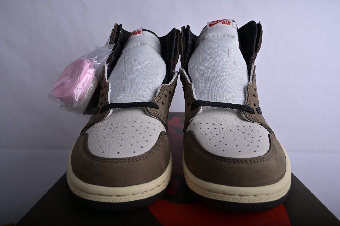 Jordan 1 Retro High OG SP Travis Scott CD4487-100
