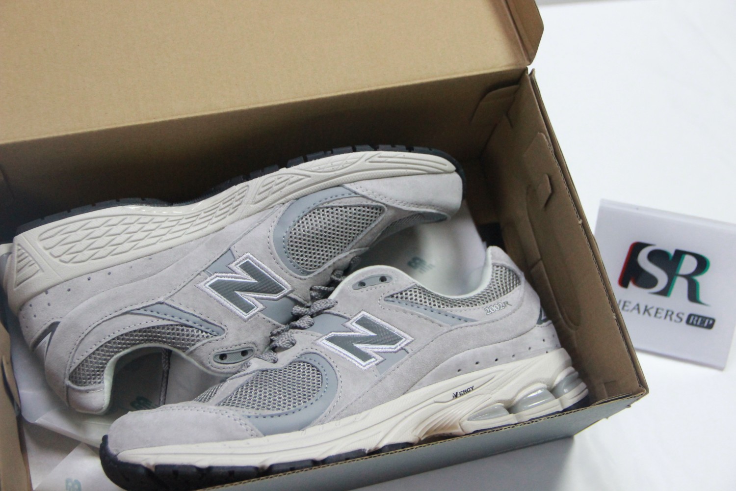 New Balance 2002R Marblehead Light Aluminum ML2002RC