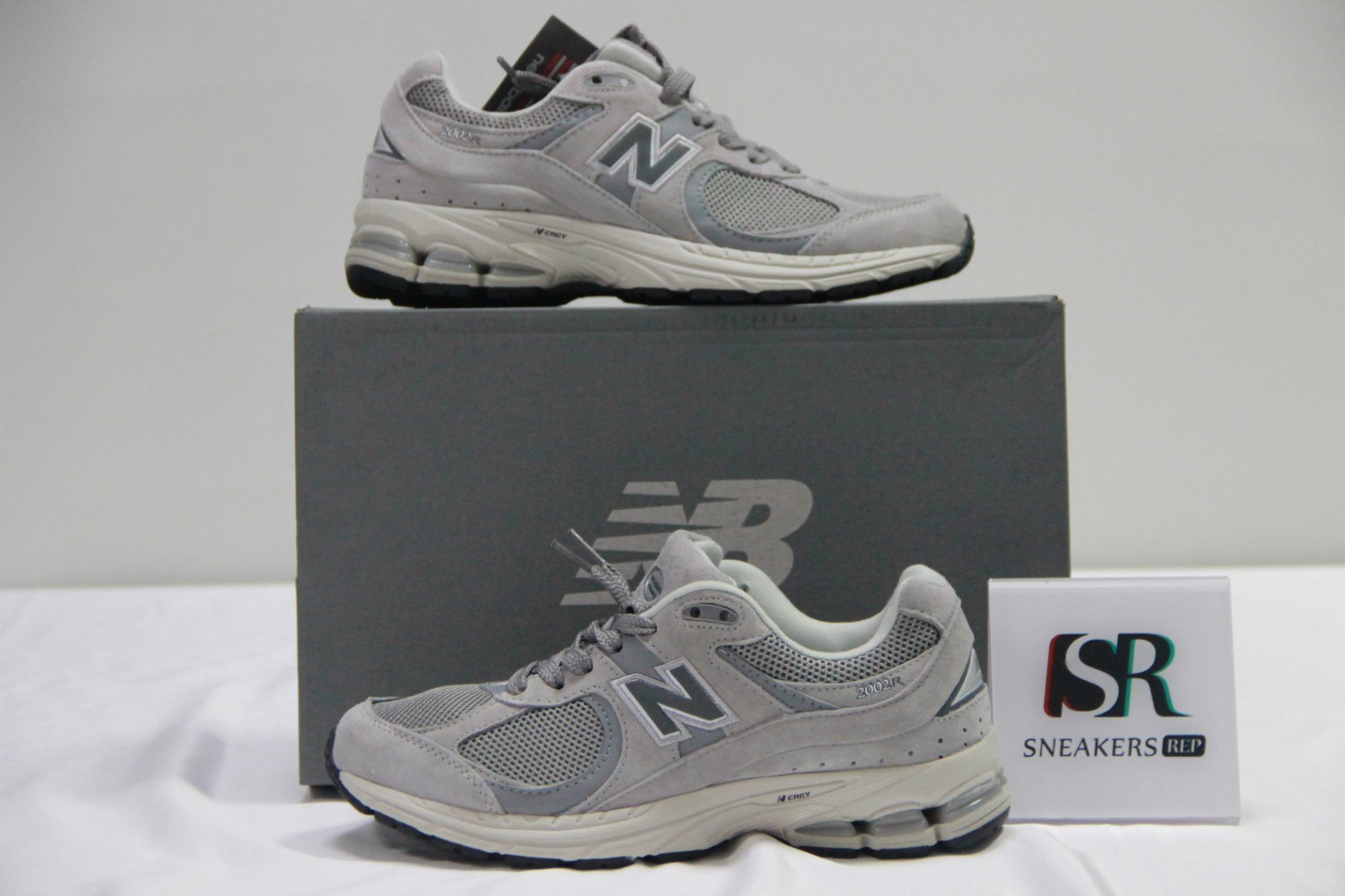 New Balance 2002R Marblehead Light Aluminum ML2002RC