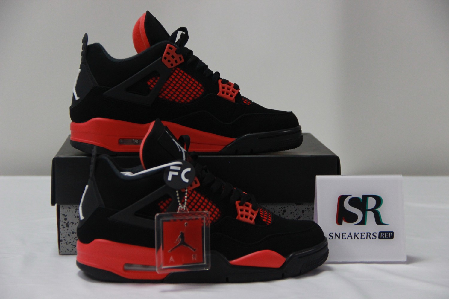 Jordan 4 Retro Red Thunder CT8527-016
