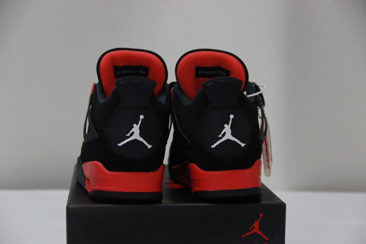 Jordan 4 Retro Red Thunder CT8527-016