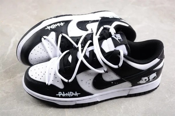 Nike SB Dunk Low Panda CW1590-100