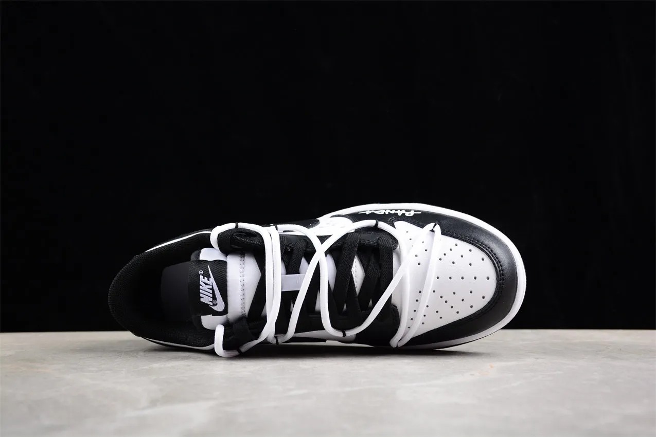 Nike SB Dunk Low Panda CW1590-100