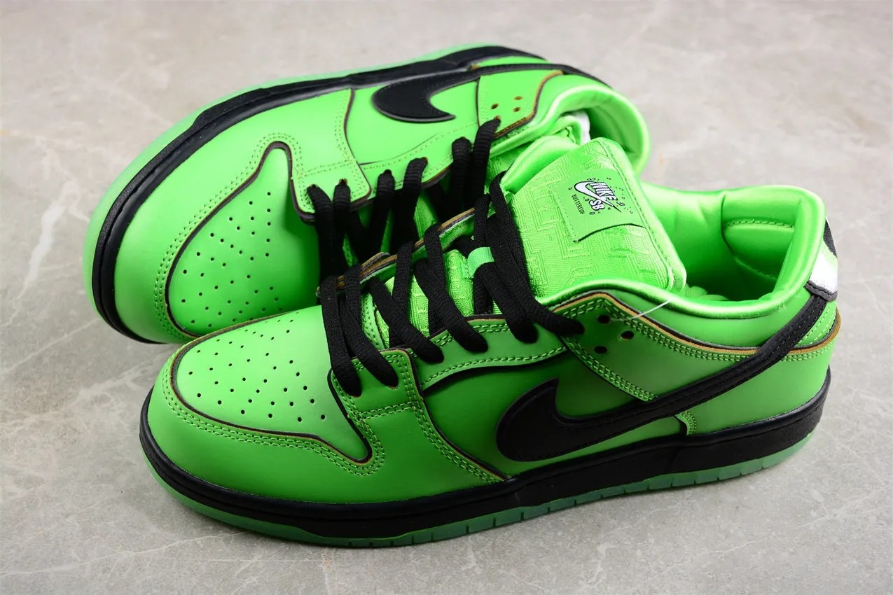The Powerpuff Girls x Nike SB Dunk Low FZ8319-300