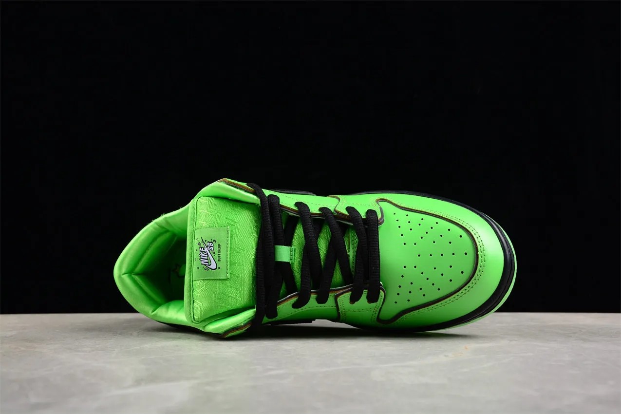 The Powerpuff Girls x Nike SB Dunk Low FZ8319-300