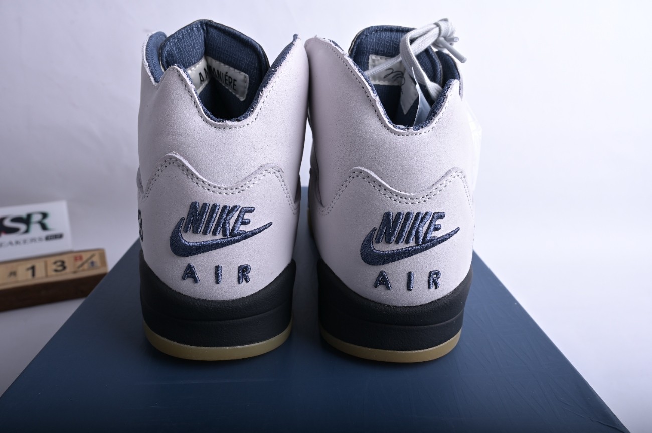 Jordan 5 Retro A Ma Maniére Diffused Blue FZ5758-004