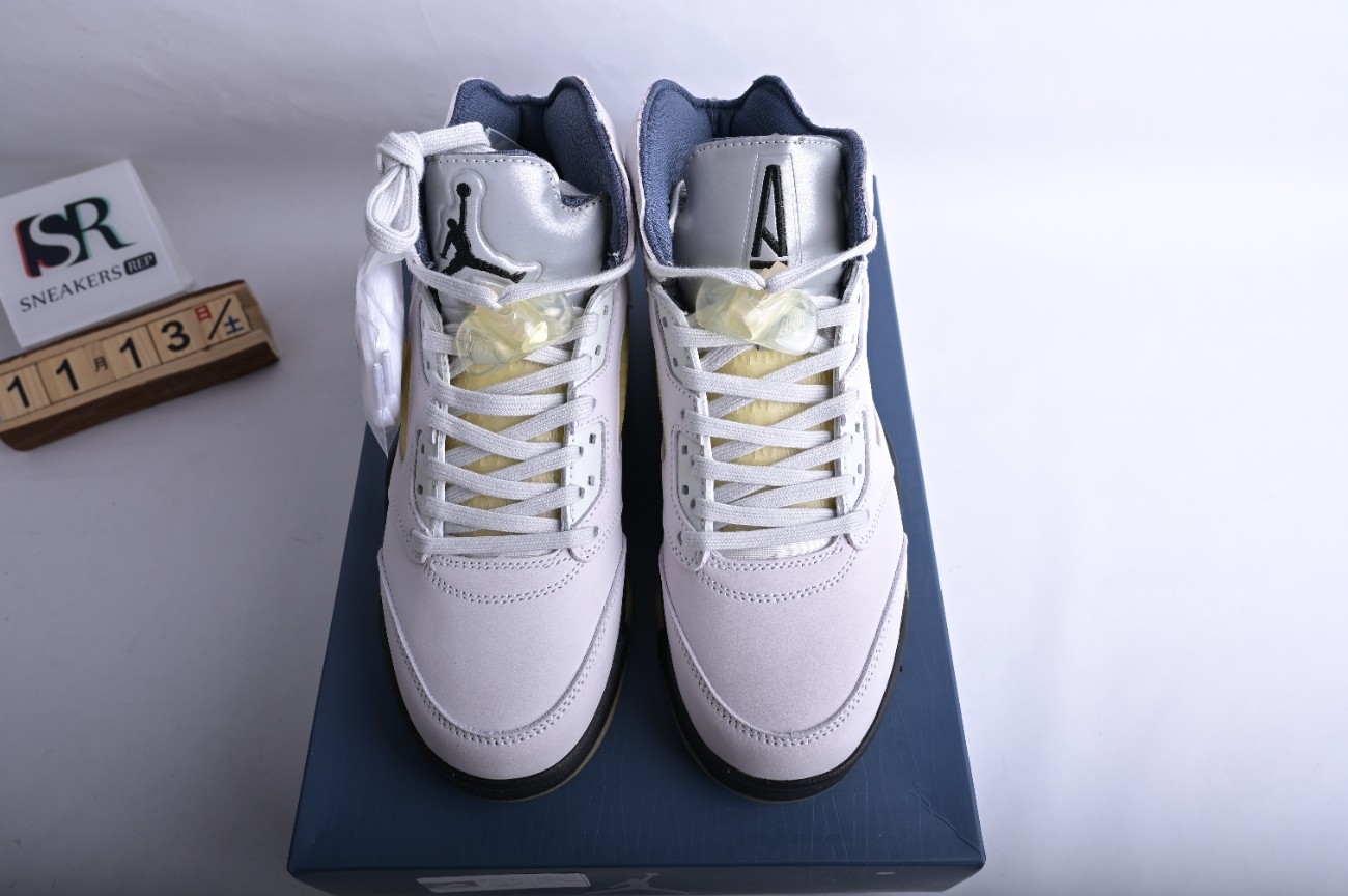Jordan 5 Retro A Ma Maniére Diffused Blue FZ5758-004