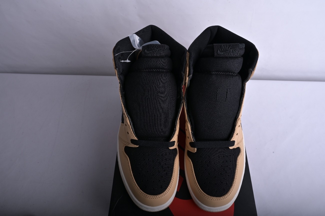 Jordan 1 Retro High OG Heirloom 555088-202