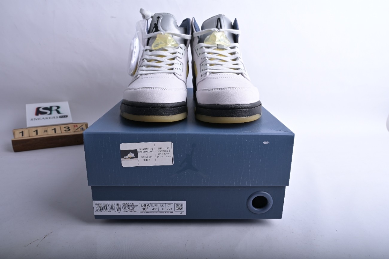 Jordan 5 Retro A Ma Maniére Diffused Blue FZ5758-004