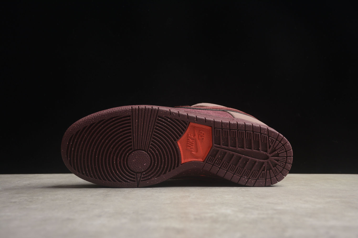 Nk SB Dunk Low Premium  Valentine