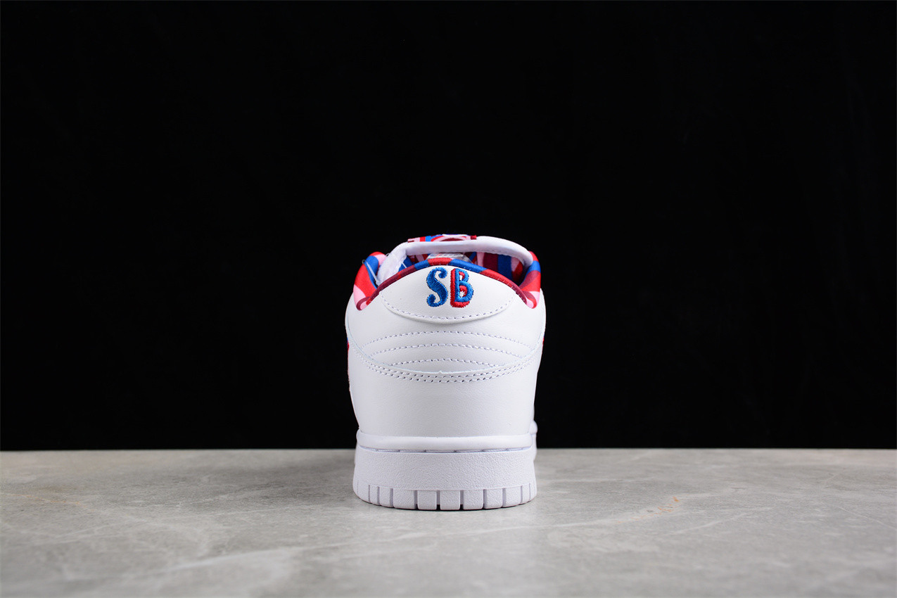 Nike SB Dunk Low Parra CN4504-100