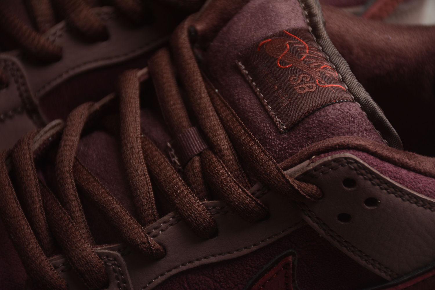 Nk SB Dunk Low Premium  Valentine