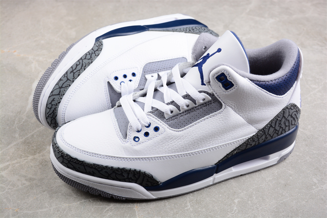 Jordan 3 Retro Midnight Navy CT8532-140
