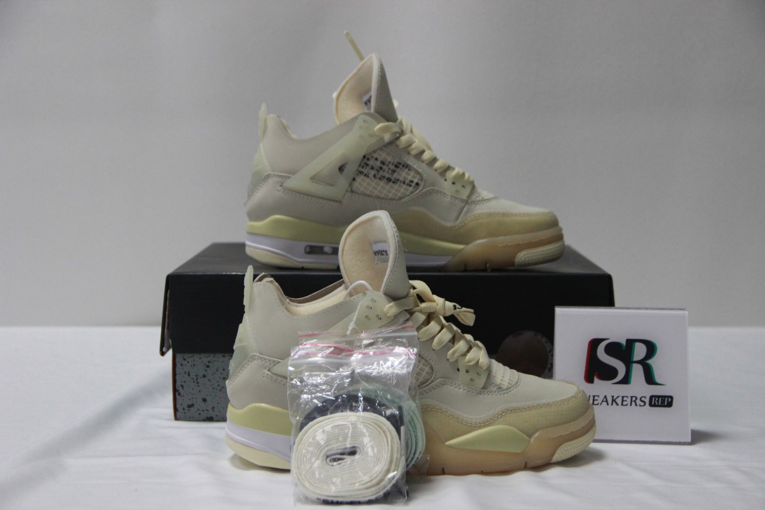 Air Jordan 4 Retro off-white sail CV9388-100