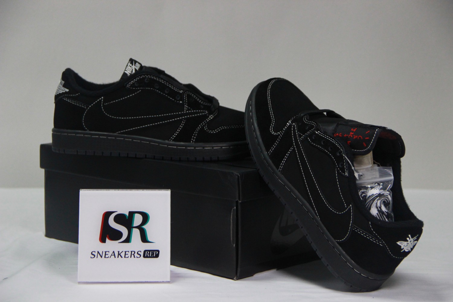 Jordan 1 Retro Low OG SP Travis Scott Black Phantom DM7866-001