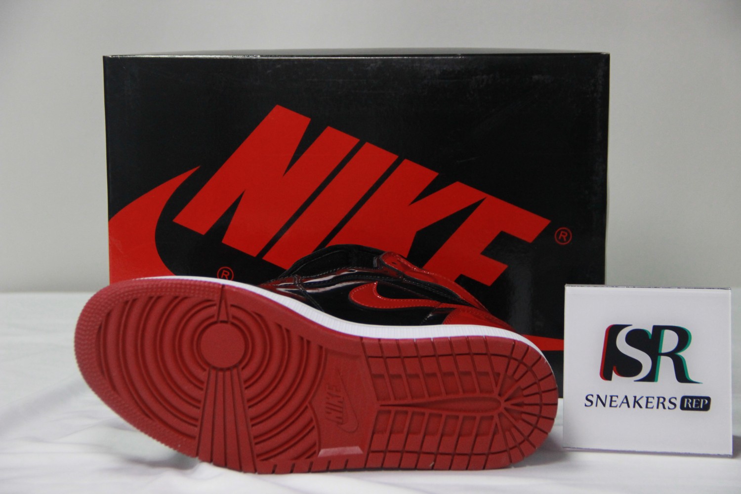 Jordan 1 Retro High OG Patent Bred 555088-063