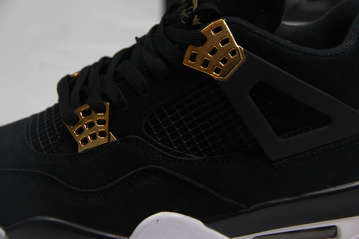 Jordan 4 Retro Royalty 308497-032